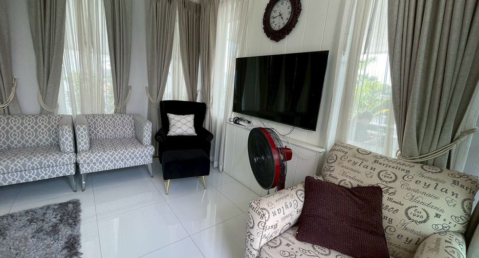 For rent 4 bedrooms villa in Hua Hin, Prachuap Khiri Khan