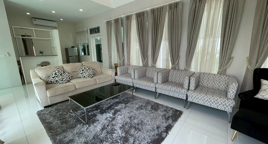 For rent 4 bedrooms villa in Hua Hin, Prachuap Khiri Khan