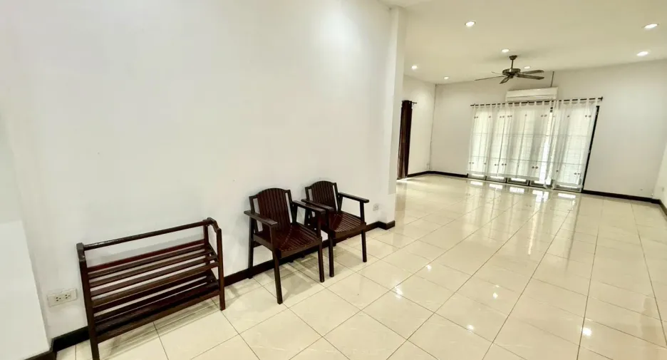 For rent 2 bedrooms house in Mae Rim, Chiang Mai