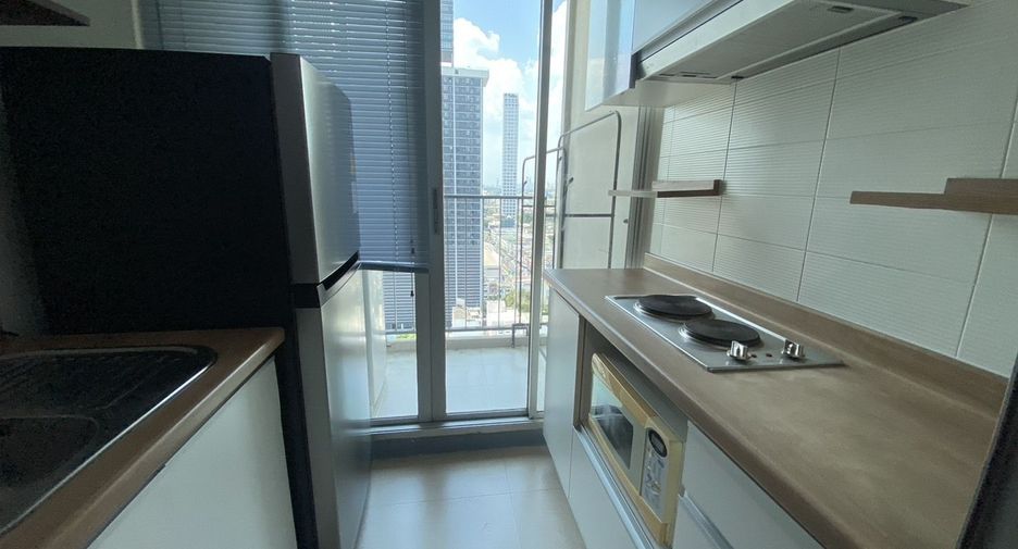 For rent 1 bed condo in Watthana, Bangkok