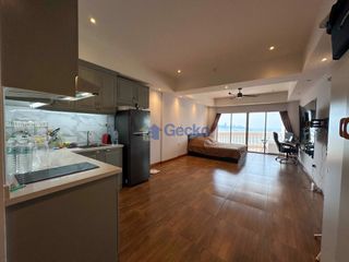 For rent and for sale 1 bed condo in Bang Lamung, Chonburi
