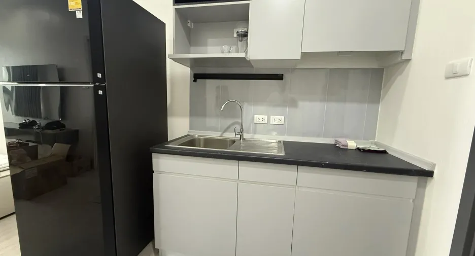 For sale 1 bed condo in Chom Thong, Bangkok