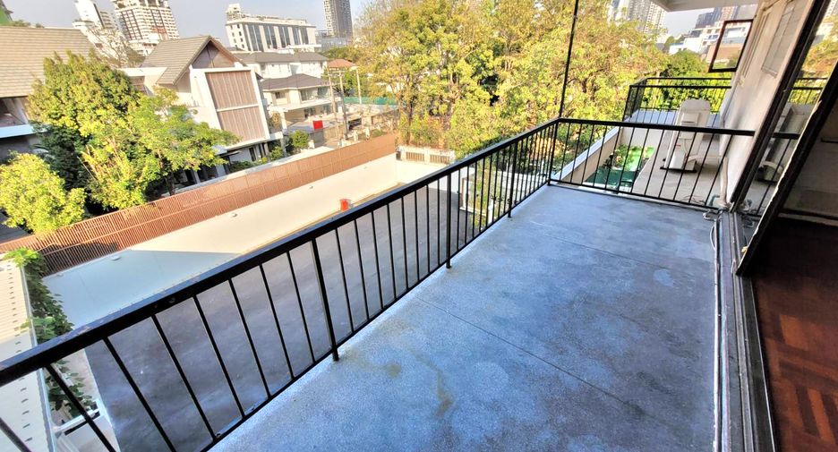 出租 3 卧室 公寓 在 Khlong Toei, 曼谷