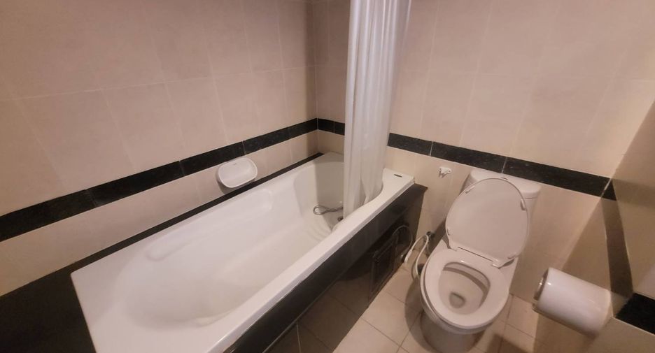 Wohnung zur Miete mit 3 Zimmer in Sathon, Bangkok