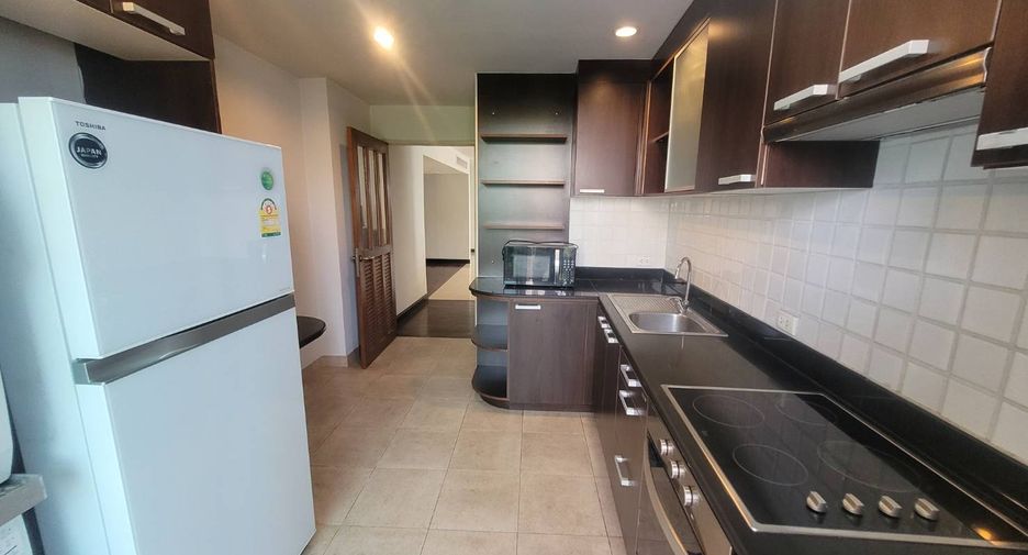 Wohnung zur Miete mit 3 Zimmer in Sathon, Bangkok