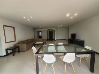 For rent 3 bedrooms condo in Sathon, Bangkok