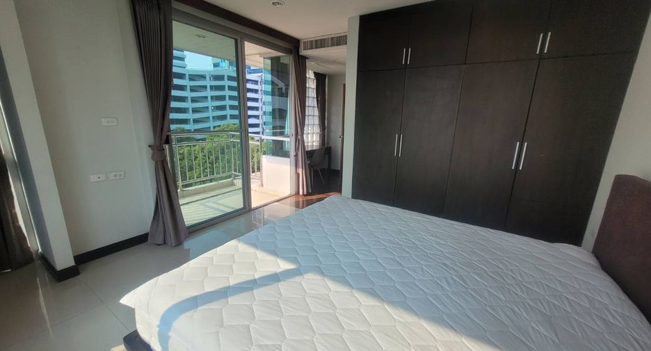 Wohnung zur Miete mit 3 Zimmer in Sathon, Bangkok