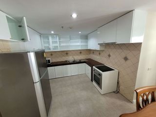 Wohnung zur Miete mit 3 Zimmer in Khlong Toei, Bangkok