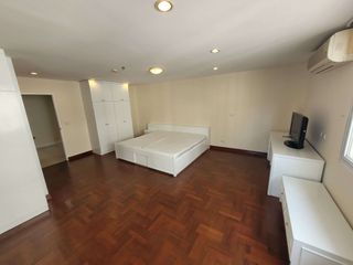 Wohnung zur Miete mit 3 Zimmer in Khlong Toei, Bangkok