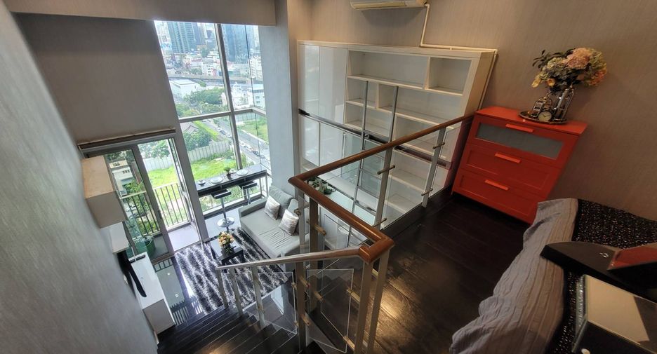 À louer 1 chambre condo à Khlong Toei, Bangkok