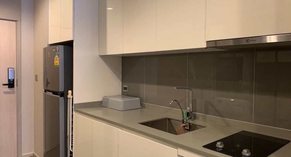 Wohnung zur Miete und zum Kauf mit 2 Zimmer in Watthana, Bangkok