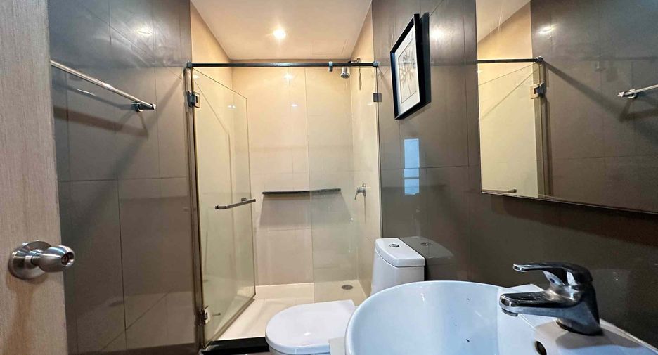 Wohnung zur Miete mit 2 Zimmer in Khlong Toei, Bangkok