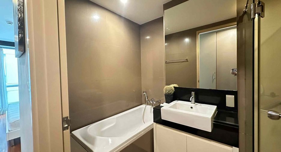 Wohnung zur Miete mit 2 Zimmer in Khlong Toei, Bangkok