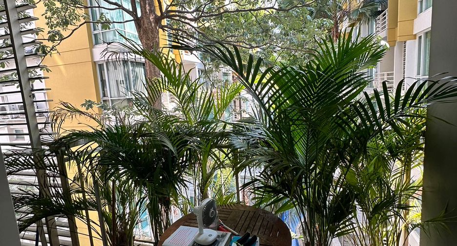 Wohnung zur Miete mit 2 Zimmer in Khlong Toei, Bangkok