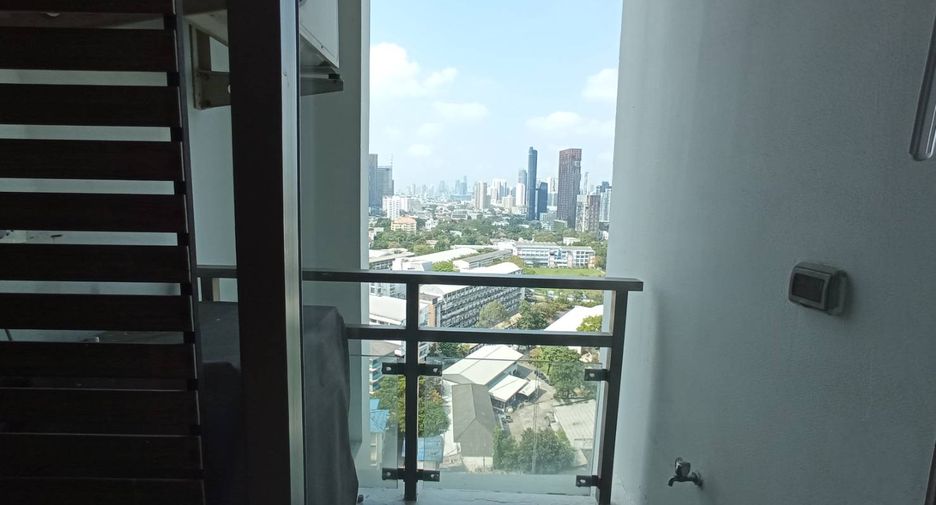 For rent 1 bed condo in Khlong Toei, Bangkok