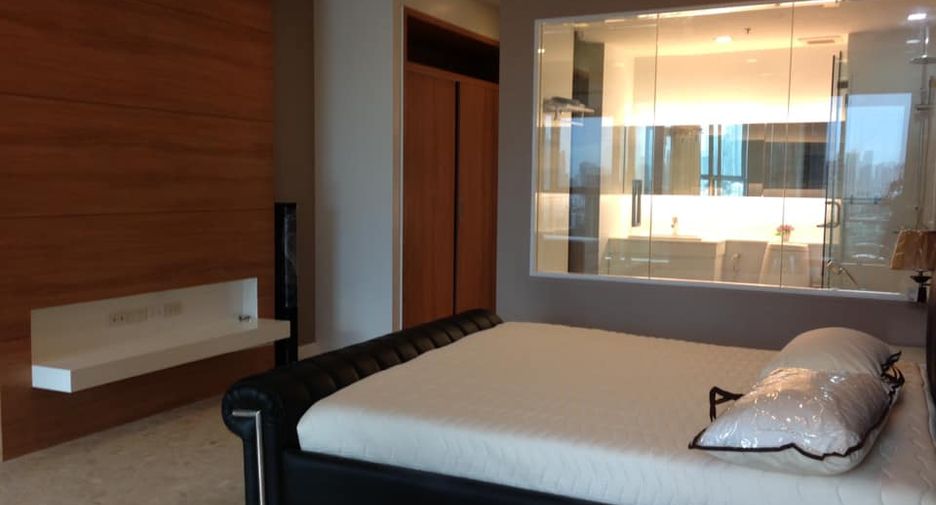 For rent 1 bed condo in Khlong Toei, Bangkok