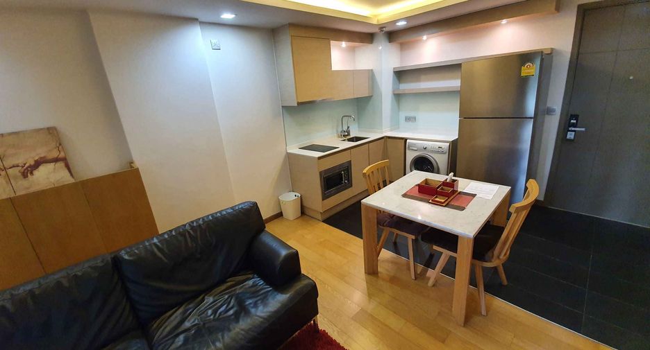 For rent 1 bed condo in Watthana, Bangkok