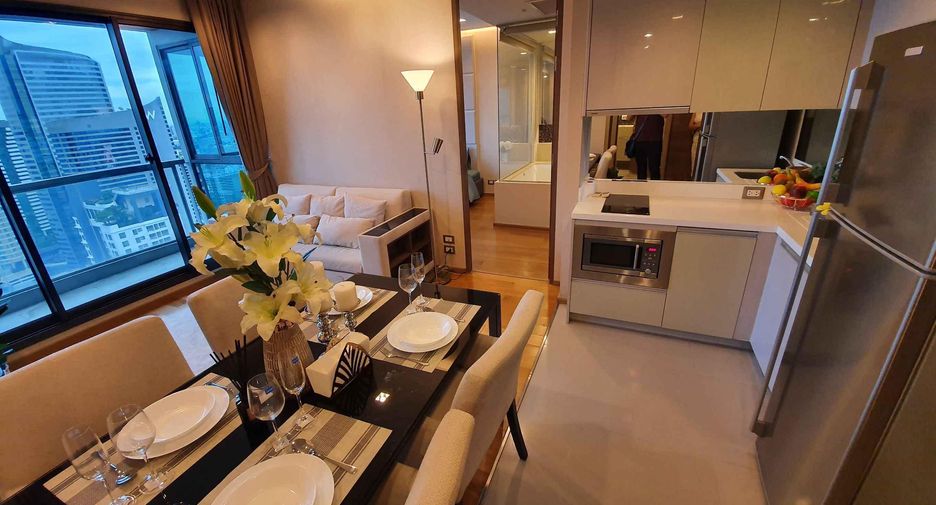 À louer 2 chambres condo à Sathon, Bangkok