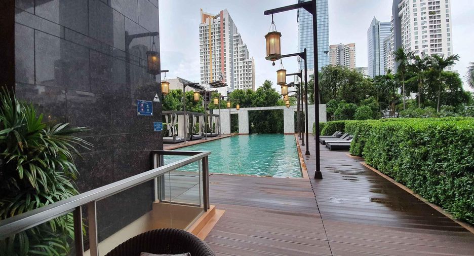 À louer 2 chambres condo à Sathon, Bangkok