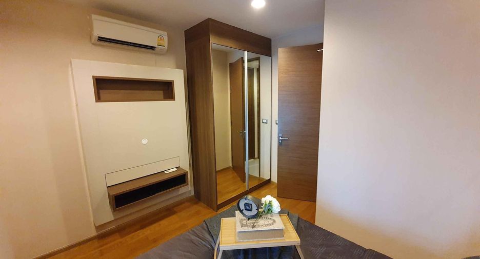 À louer 2 chambres condo à Sathon, Bangkok