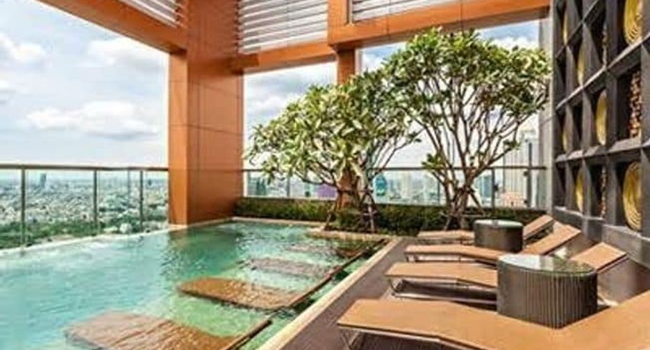 For rent 2 bedrooms condo in Sathon, Bangkok