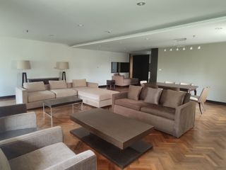 For rent 3 bedrooms condo in Khlong Toei, Bangkok
