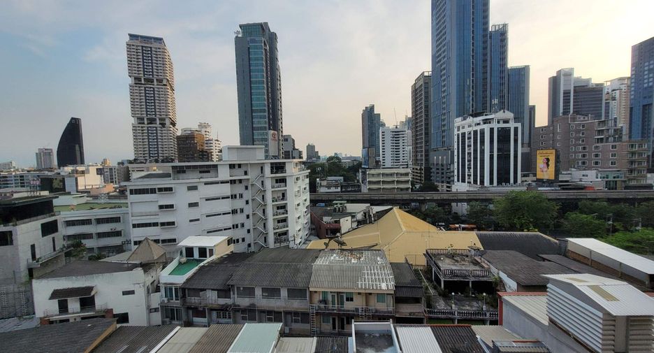ให้เช่า 3 ห้องนอน คอนโด ใน คลองเตย, กรุงเทพฯ