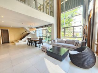 Wohnung zur Miete mit 3 Zimmer in Watthana, Bangkok