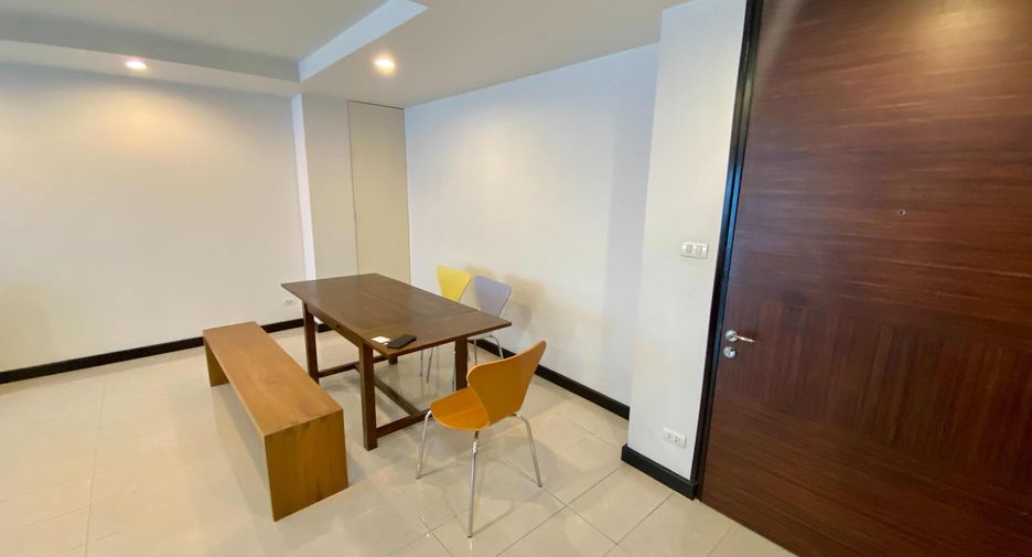 ให้เช่า 2 ห้องนอน คอนโด ใน วัฒนา, กรุงเทพฯ