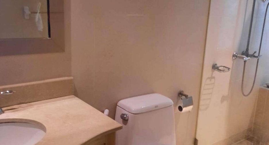 For rent and for sale 2 bedrooms condo in Sathon, Bangkok