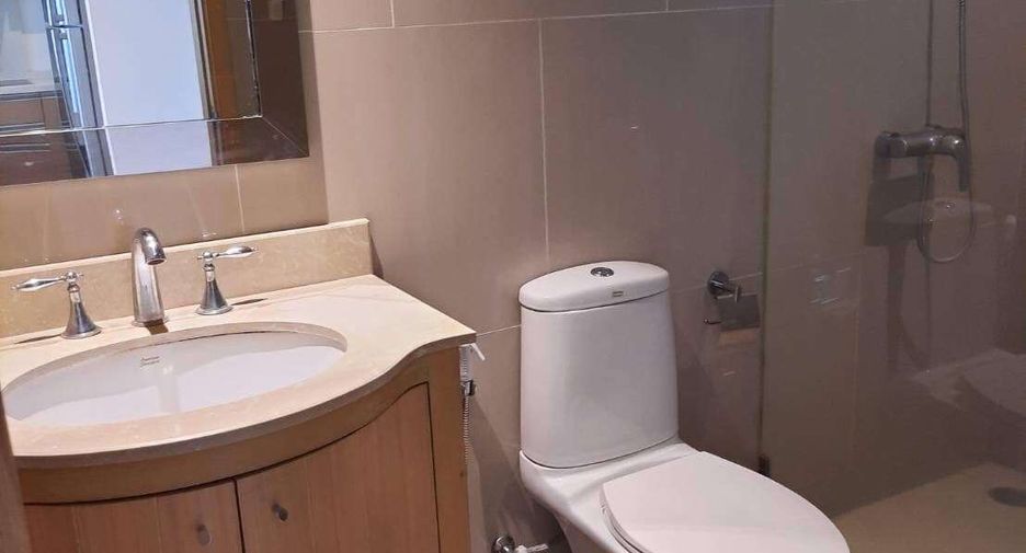 For rent and for sale 2 bedrooms condo in Sathon, Bangkok