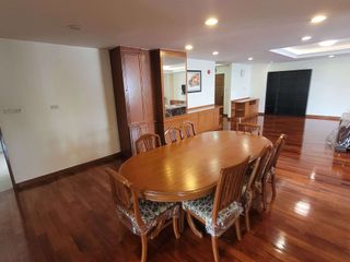 For rent 3 bedrooms condo in Watthana, Bangkok