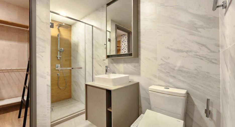 For rent 1 bed condo in Watthana, Bangkok