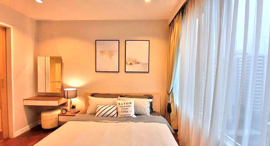 For rent 2 bedrooms condo in Khlong Toei, Bangkok