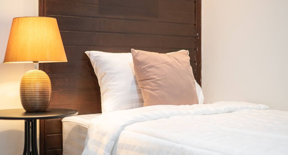 Condo en alquiler y en venta de 2 habitaciones en Khlong Toei, Bangkok
