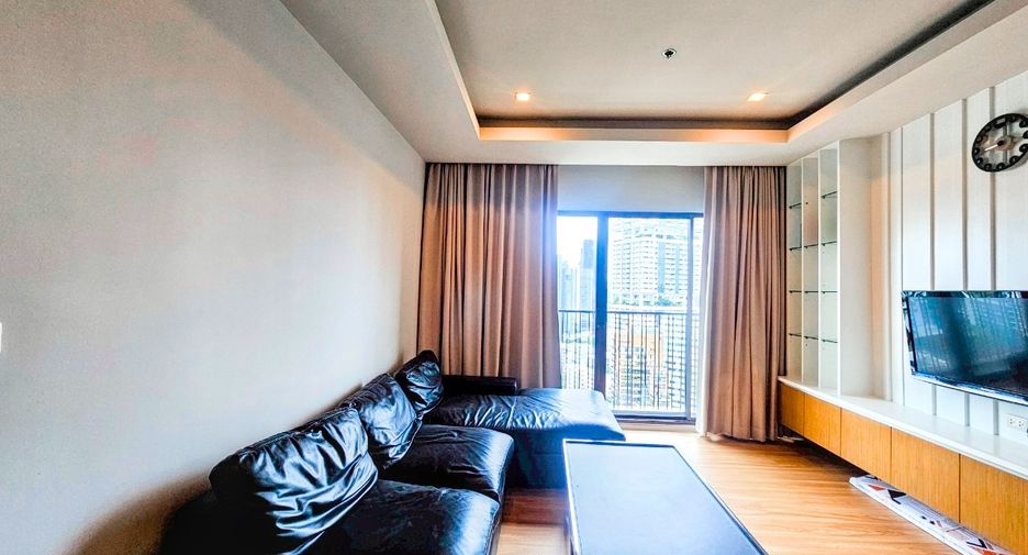 For rent 1 bed condo in Khlong Toei, Bangkok