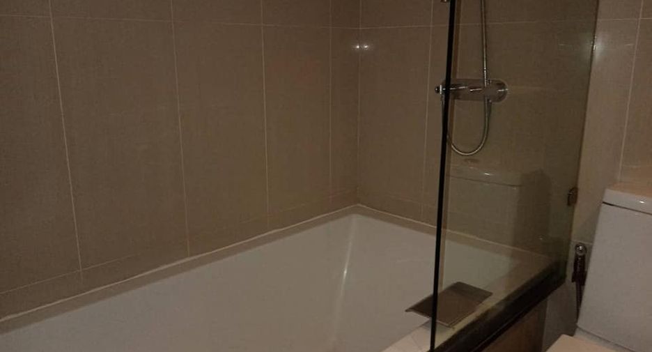 For rent and for sale 2 bedrooms condo in Sathon, Bangkok