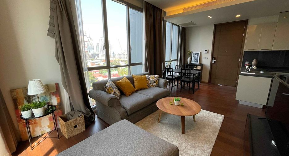 For rent 2 bedrooms condo in Watthana, Bangkok