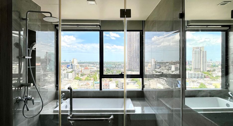For rent 1 bed condo in Khlong Toei, Bangkok