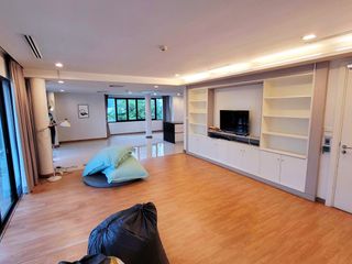 Wohnung zur Miete mit 3 Zimmer in Pathum Wan, Bangkok
