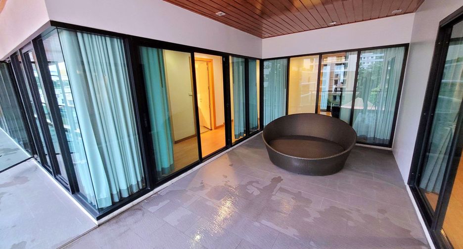 Condo en alquiler de 3 habitaciones en Pathum Wan, Bangkok