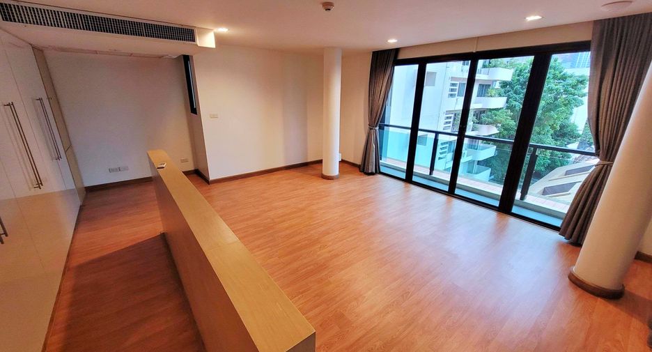 Condo en alquiler de 3 habitaciones en Pathum Wan, Bangkok