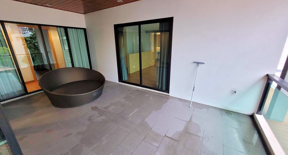 Condo en alquiler de 3 habitaciones en Pathum Wan, Bangkok