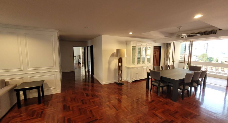 For rent 3 ベッドルーム condo in Khlong Toei, Bangkok