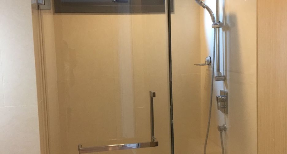 Wohnung zur Miete mit 2 Zimmer in Khlong Toei, Bangkok