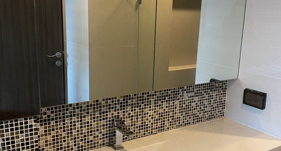 For rent and for sale 1 bed condo in Khlong Toei, Bangkok