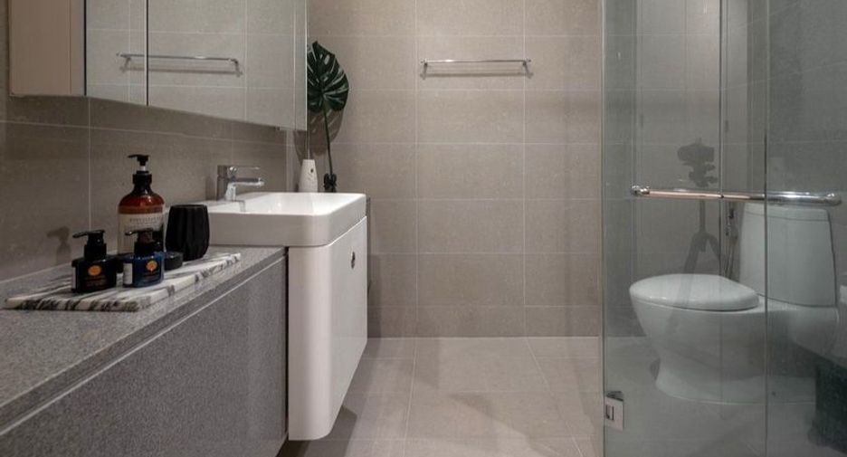 For rent 1 bed condo in Pathum Wan, Bangkok