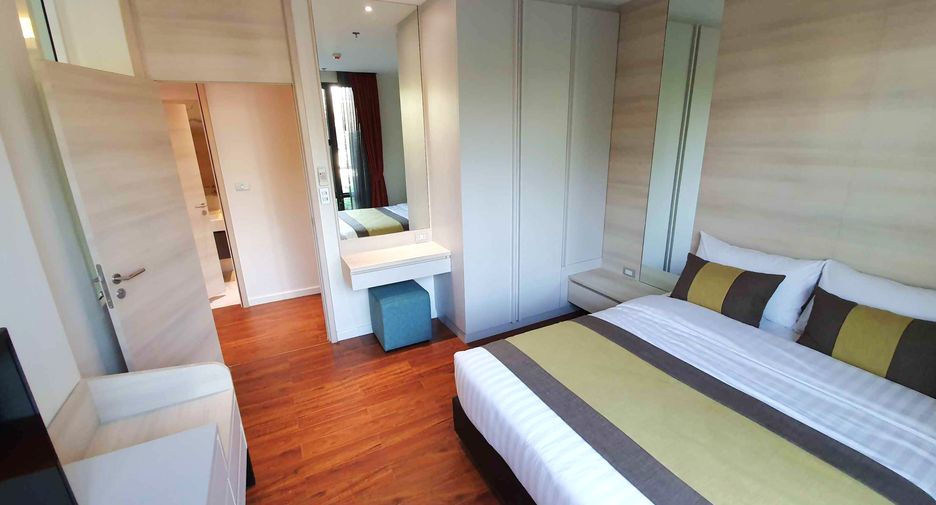 À louer 3 chambres condo à Khlong Toei, Bangkok