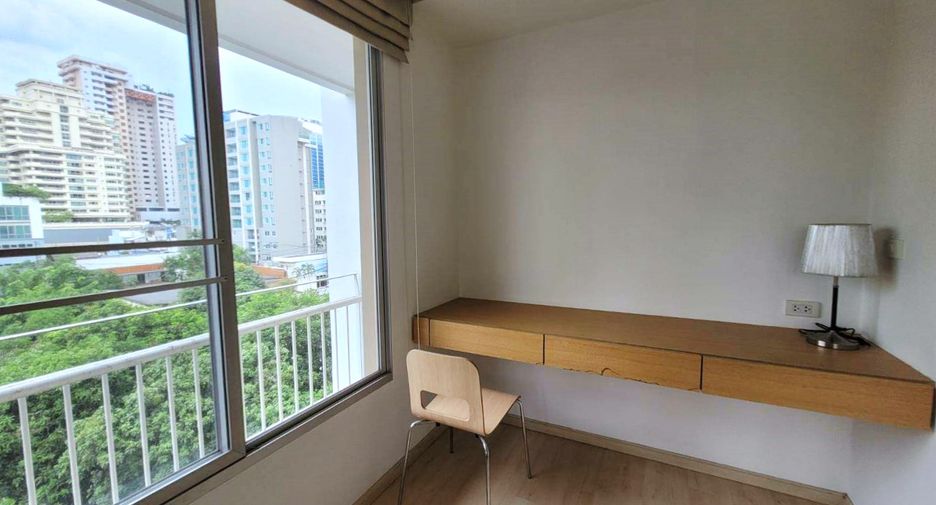 For rent 3 ベッドルーム condo in Khlong Toei, Bangkok