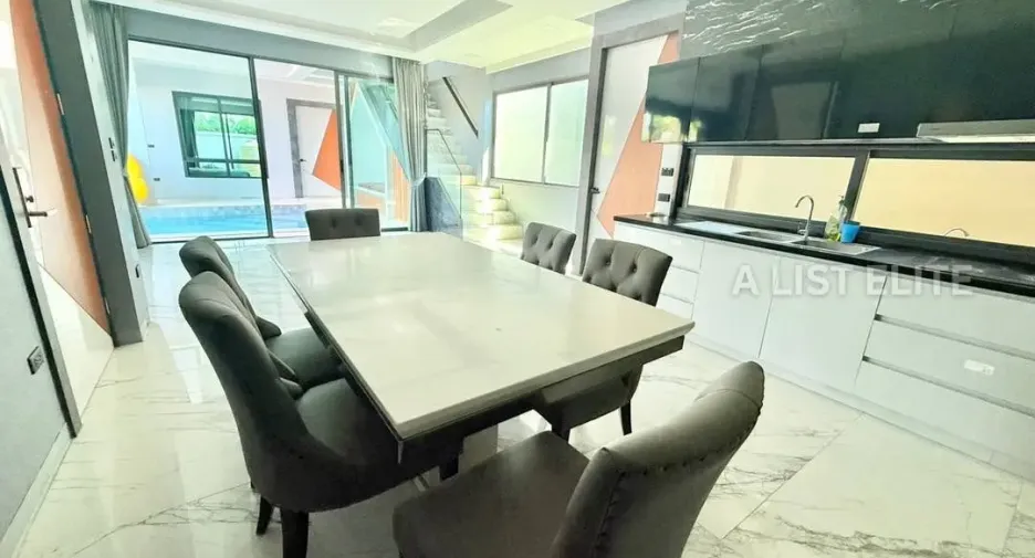出租 4 卧室 独立屋 在 Bang Lamung, Chon Buri